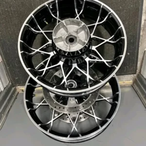 Super clean harley prodigy wheels